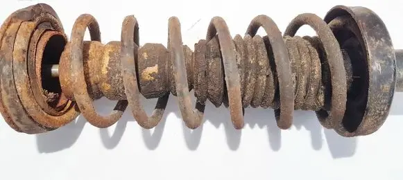 Volkswagen Jetta II Rear coil spring