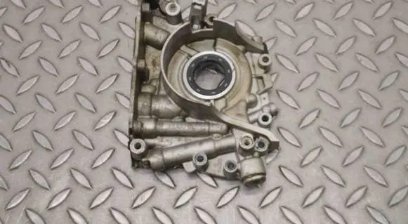 Ford Kuga II Oil pump BM5G6600