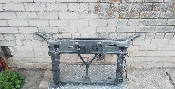 Mazda 5 Radiator support slam panel