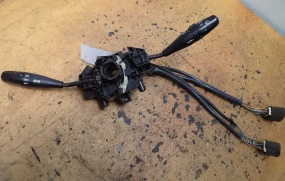 Hyundai Pony Other switches/knobs/shifts