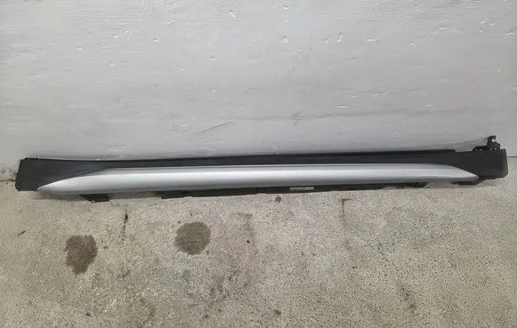 BMW X1 F48 F49 Sill 27715751 0004388572