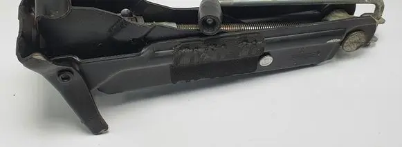 Mercedes-Benz A W169 Lift Jack 8679369