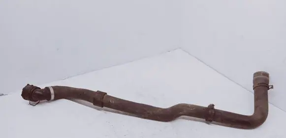 Volkswagen Touareg I Engine coolant pipe/hose
