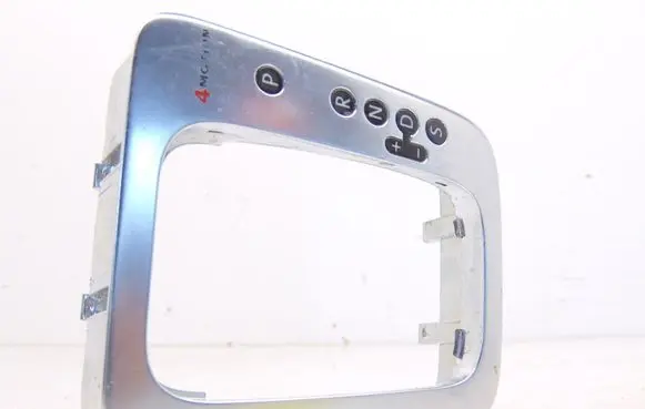 Audi Q7 4L Gear shifter surround trim plastic 5N2713203E