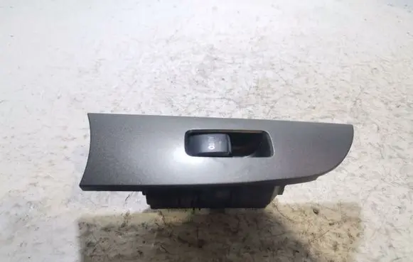 Lexus IS 220D-250-350 Electric window control switch 8403053020
