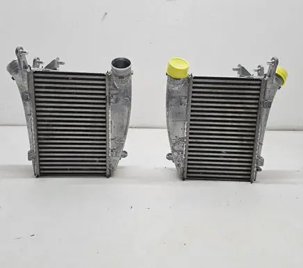 Audi RS6 C8 Intercooler radiator 4K0145805P 4K0145806B