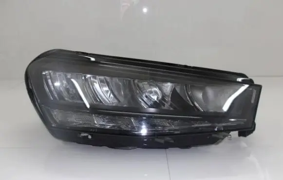 Skoda Fabia Mk4 (6VA) Headlight/headlamp 6VB941016 L449525