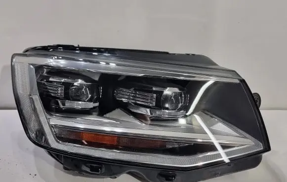 Volkswagen Transporter - Caravelle T6 Headlight/headlamp 7E1941036 4G0907697G 7PP941571A