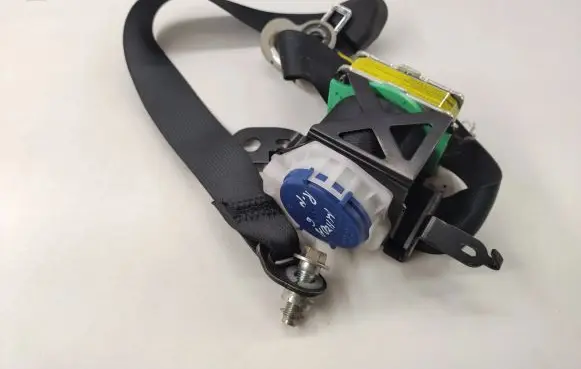 Mazda 6 Front seatbelt