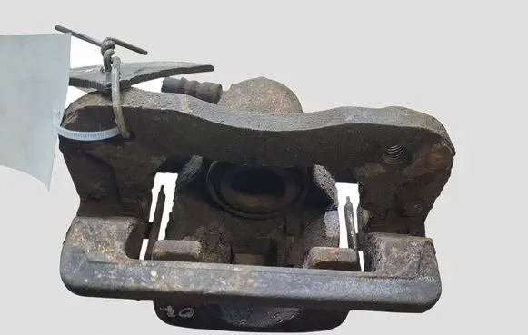 Hyundai Tucson JM Rear brake caliper BC140099