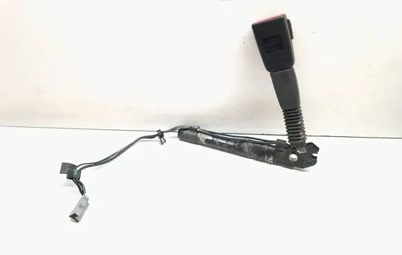 BMW 1 E81 E87 Front seatbelt buckle 7213563