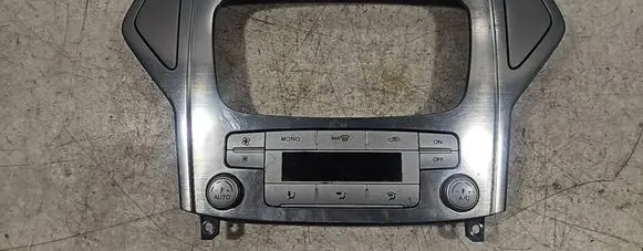 Ford Mondeo MK IV Climate control unit 7S7T18C612AL CD3XXDEATC W7WA74634