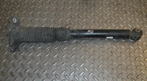 Hyundai Tucson TL Rear shock absorber/damper 55300D7000