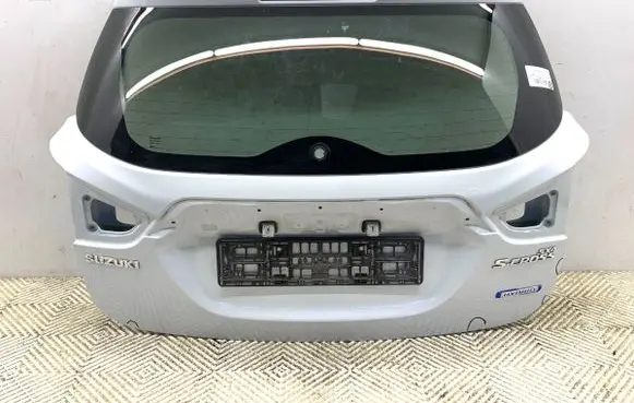 Suzuki SX4 S-Cross Tailgate/trunk/boot lid ZNL