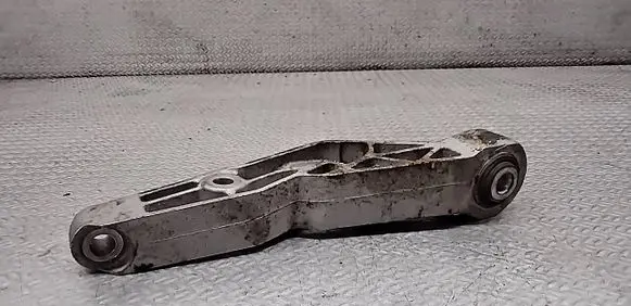 Volvo V60 Gearbox mounting bracket 31277469