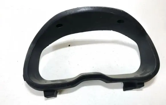 Subaru Legacy Dashboard trim 66185aj000