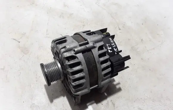 Renault Master III Generator/alternator 231007619R