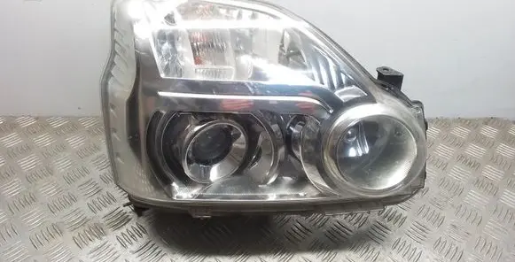 Nissan X-Trail T31 Headlight/headlamp