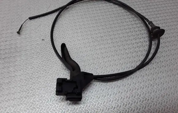 Opel Corsa C Engine bonnet (hood) release handle 09114321