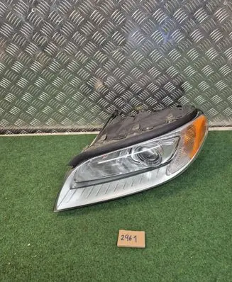 Volvo V70 Headlight/headlamp 31353532