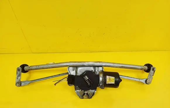 Renault Kangoo I Front wiper linkage and motor 
