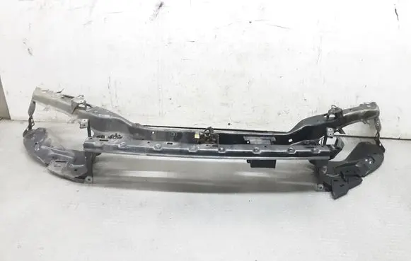 Volvo V50 Radiator support slam panel 
