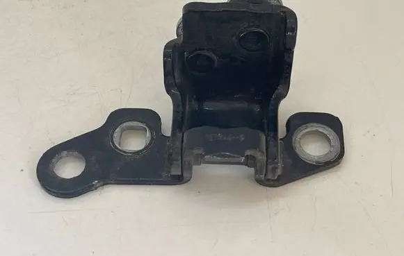 Renault Clio III Rear door upper hinge 416344 416344B