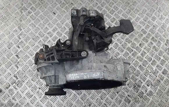 Volkswagen PASSAT B7 Manual 6 speed gearbox MYP