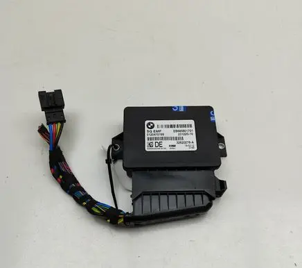BMW 5 F10 F11 Rear brake EMF control unit/module 6858017 0120470199