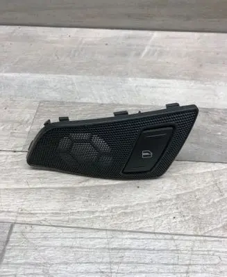 Skoda Octavia Mk2 (1Z) Electric window control switch 1Z0868159A
