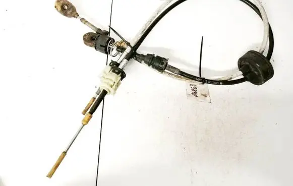 Opel Astra H Gear shift cable linkage 13110708e
