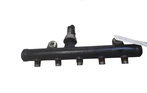 Fuel main line pipe