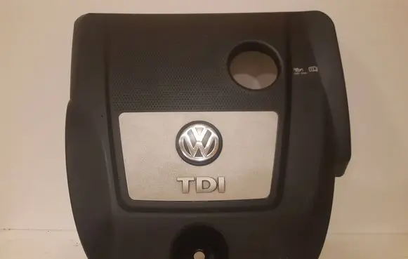 Engine cover (trim)
