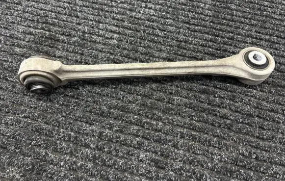Mercedes-Benz AMG GT R190 C190 Rear control arm A1904901