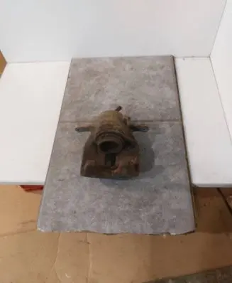 Renault Kangoo II Front brake caliper