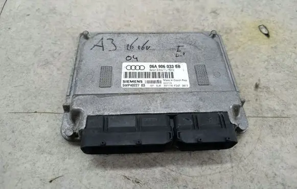 Audi A3 S3 8P Engine control unit/module ECU 