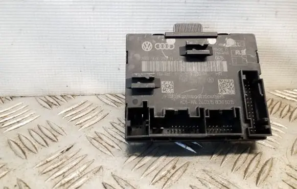 Skoda Superb B6 (3T) Door control unit/module 8X0959793H