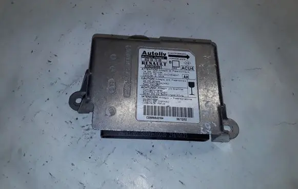 Renault Megane II Airbag control unit/module 603047300 8200280991