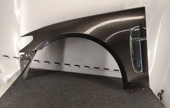 Jaguar XF X250 Fender 8X231613 01109