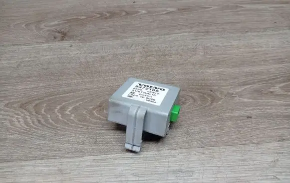 Volvo V70 Alarm control unit/module 9472105