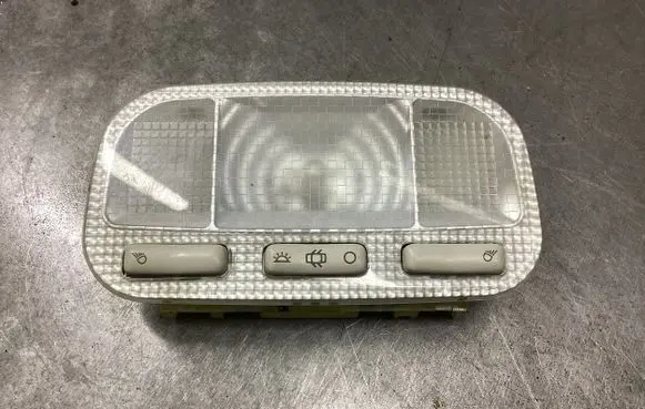 Citroen C5 Rear seat light PA6GF15 9690713880