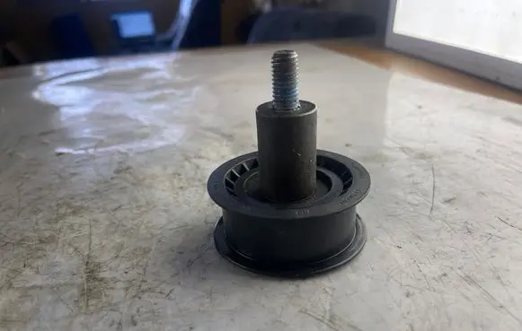 Volkswagen Polo V 6R Timing belt tensioner 036109244j