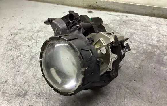 Volvo V70 Headlight part 131383 6261190399 40E90524A00