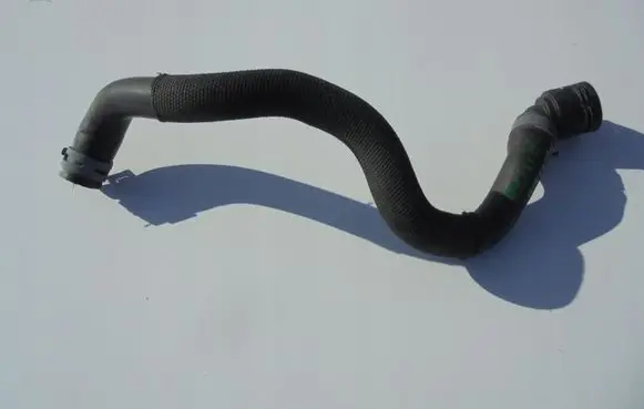 Seat Arona Engine coolant pipe/hose 2Q0122157K 5Q0122291S