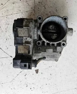 Volkswagen Golf V Throttle valve 03C133062