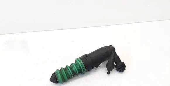 Clutch slave cylinder