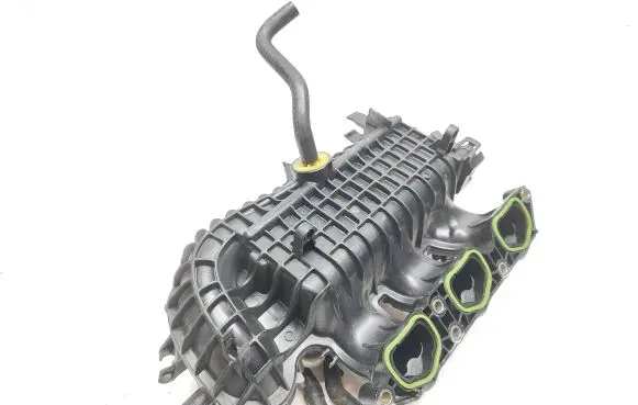 Audi A1 Intake manifold 04C129711E 04C129709E