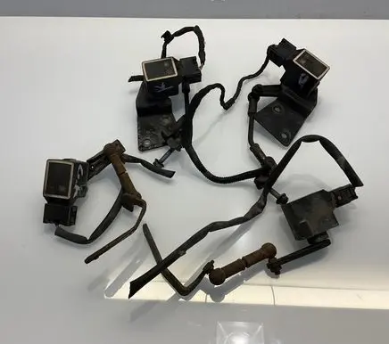 Mercedes-Benz ML AMG W164 Air suspension front height level sensor A0105427717 0105427717
