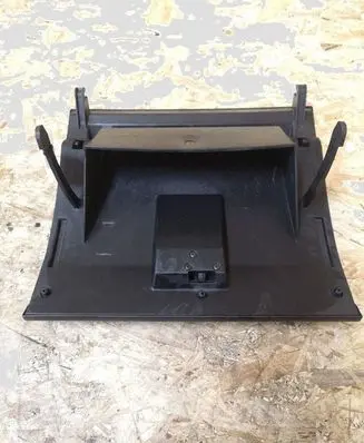 Mazda 5 Glove box