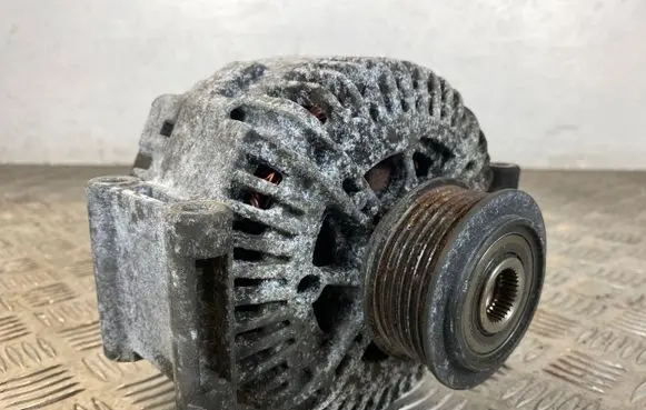 Audi A4 S4 B7 8E 8H Generator/alternator 06E903016E 2542894B 706001931